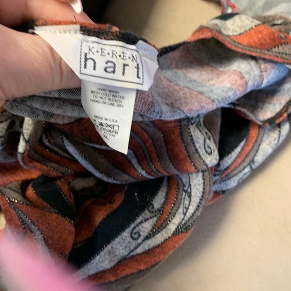 Women’s top - Picture 2 of 2